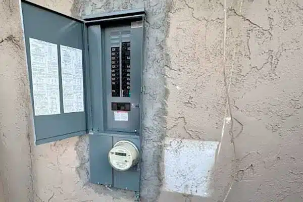 Electrician in Monterey, CA