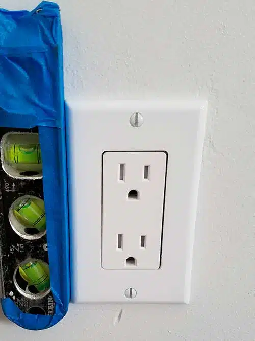 Residential Electrician in Salinas